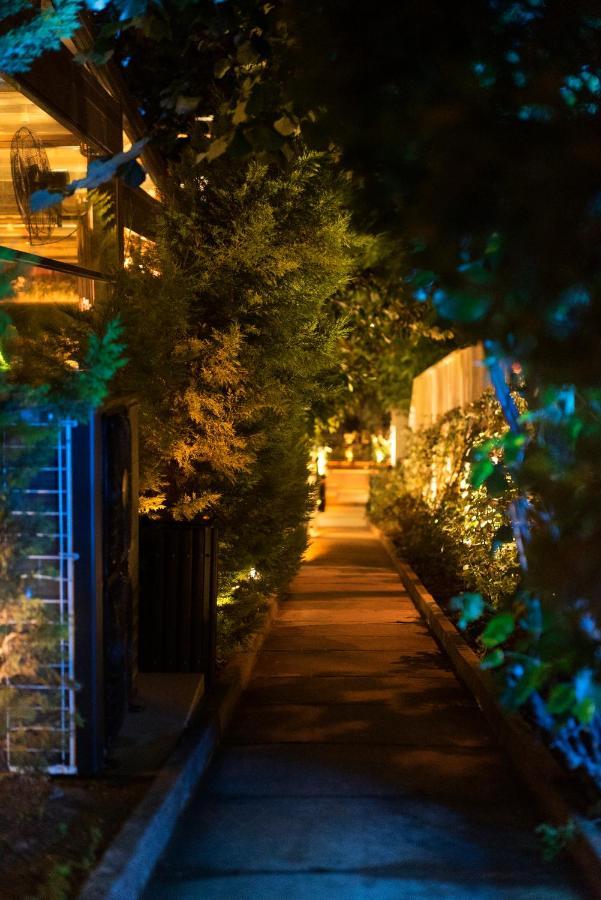 No2 Hotel By Suekrue Adalar Exterior foto